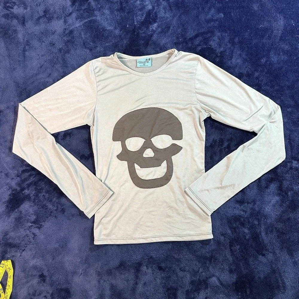 Letarte Hawaii Womens Shirt XS Gray Skull Crossbones Embellished Long Sleeve - Picture 2 of 10